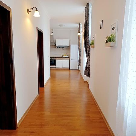 Apartment Hlavni Mariánské Lázně المظهر الخارجي الصورة