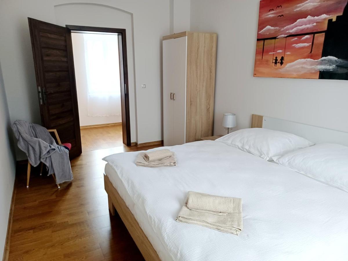 Apartment Hlavni Mariánské Lázně المظهر الخارجي الصورة