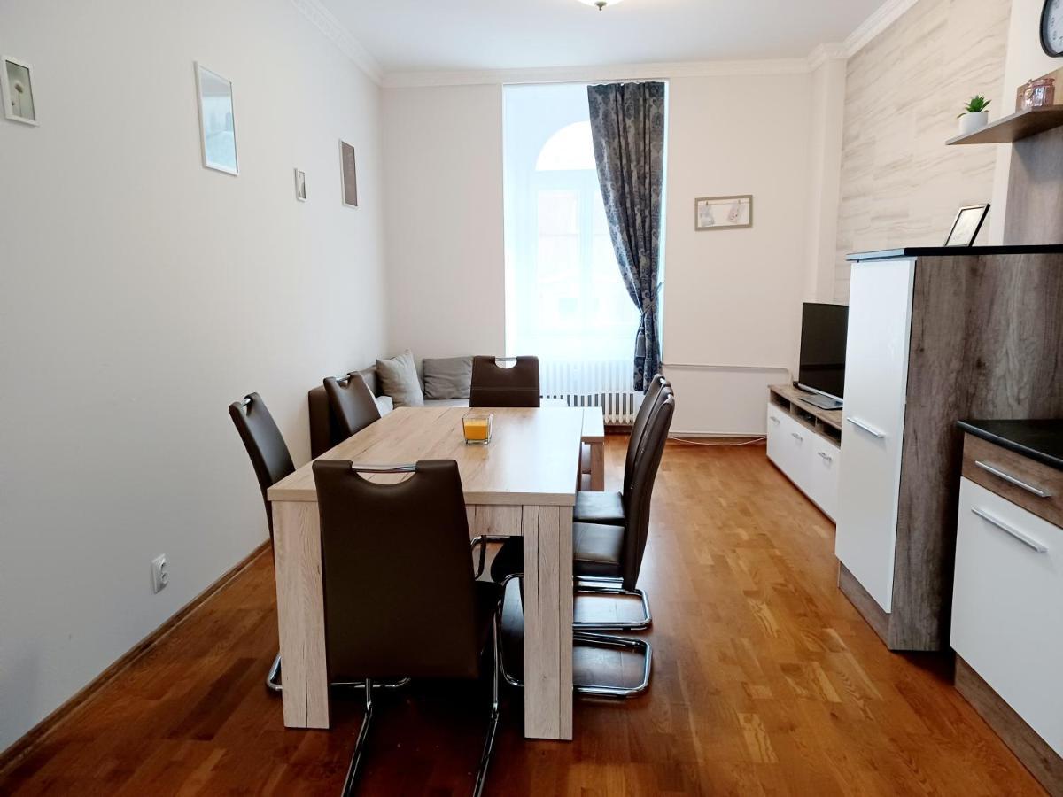 Apartment Hlavni Mariánské Lázně المظهر الخارجي الصورة